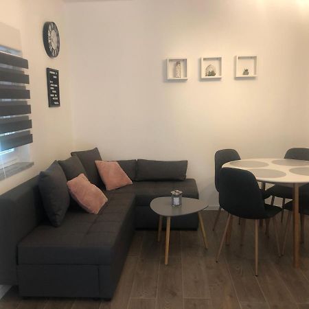 Ferienwohnung Apartman Ana Zadar Exterior foto